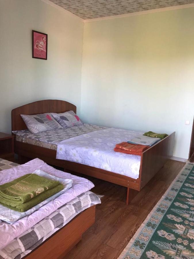 Altynai Guest House Tsjolpon-Ata Eksteriør bilde